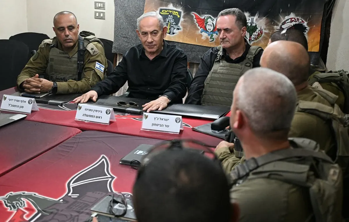 Ο Νετανιάχου επιθεωρεί στρατεύματα στον νότιο Λίβανο