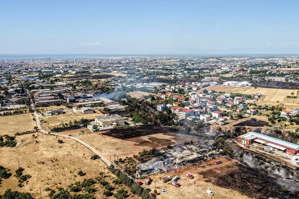 Καμένες εκτάσεις στο Ωραιόκαστρο μετά την πυρκαγιά