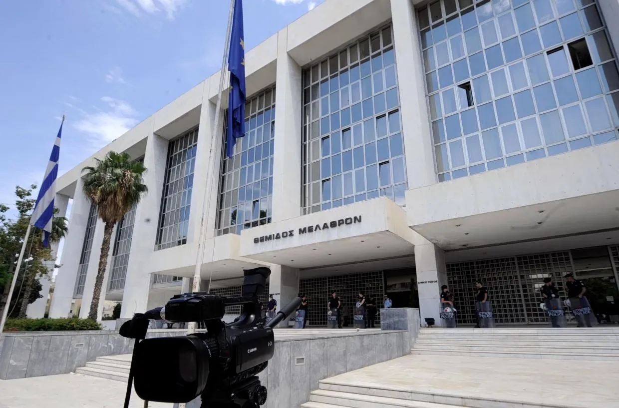 Ο Φλωρίδης προήγαγε εννέα αντιπροέδρους σε ΣτΕ και Άρειο Πάγο