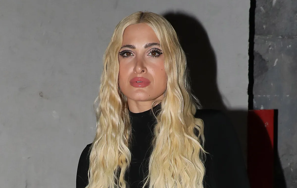 Η Ιωάννα Τούνη σε βραδινή έξοδο στη Μύκονο