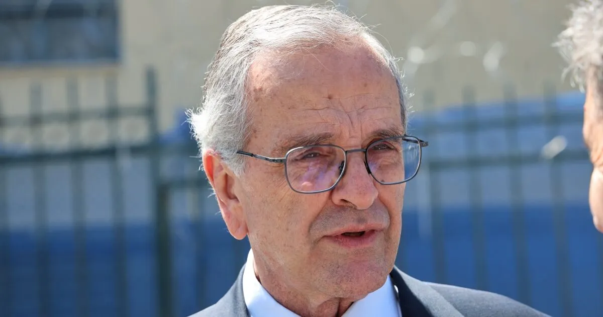 Ο Αντώνης Σαμαράς σε δήλωση για τη Δημοκρατία