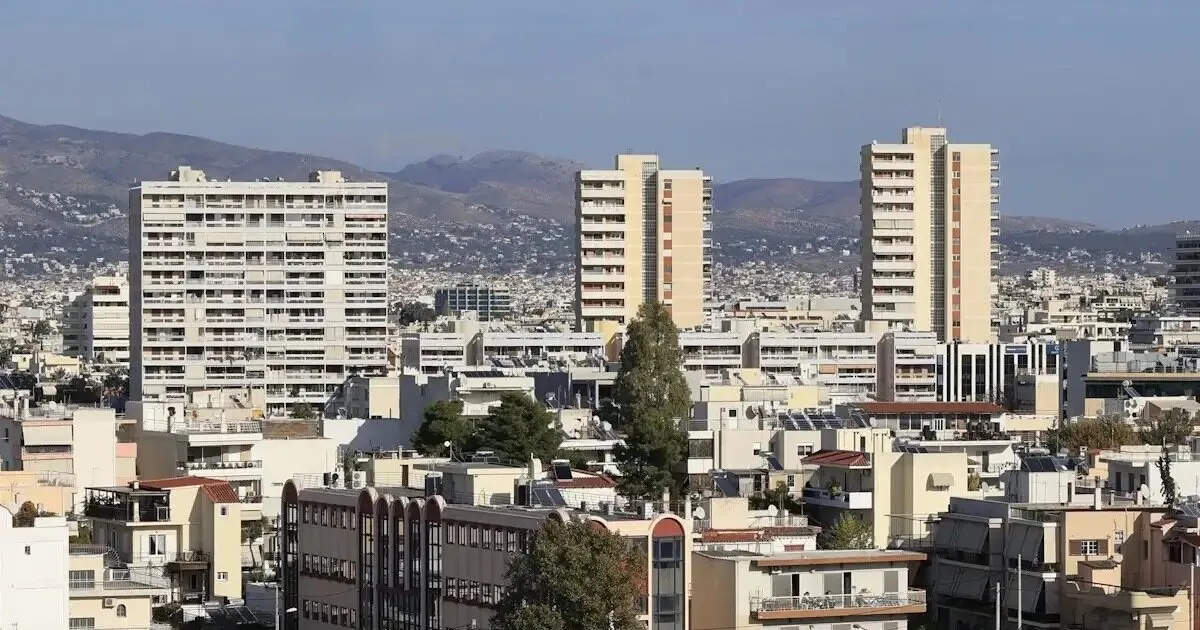 Κτίρια γραφείων και καταστήματα στο κέντρο της Αθήνας