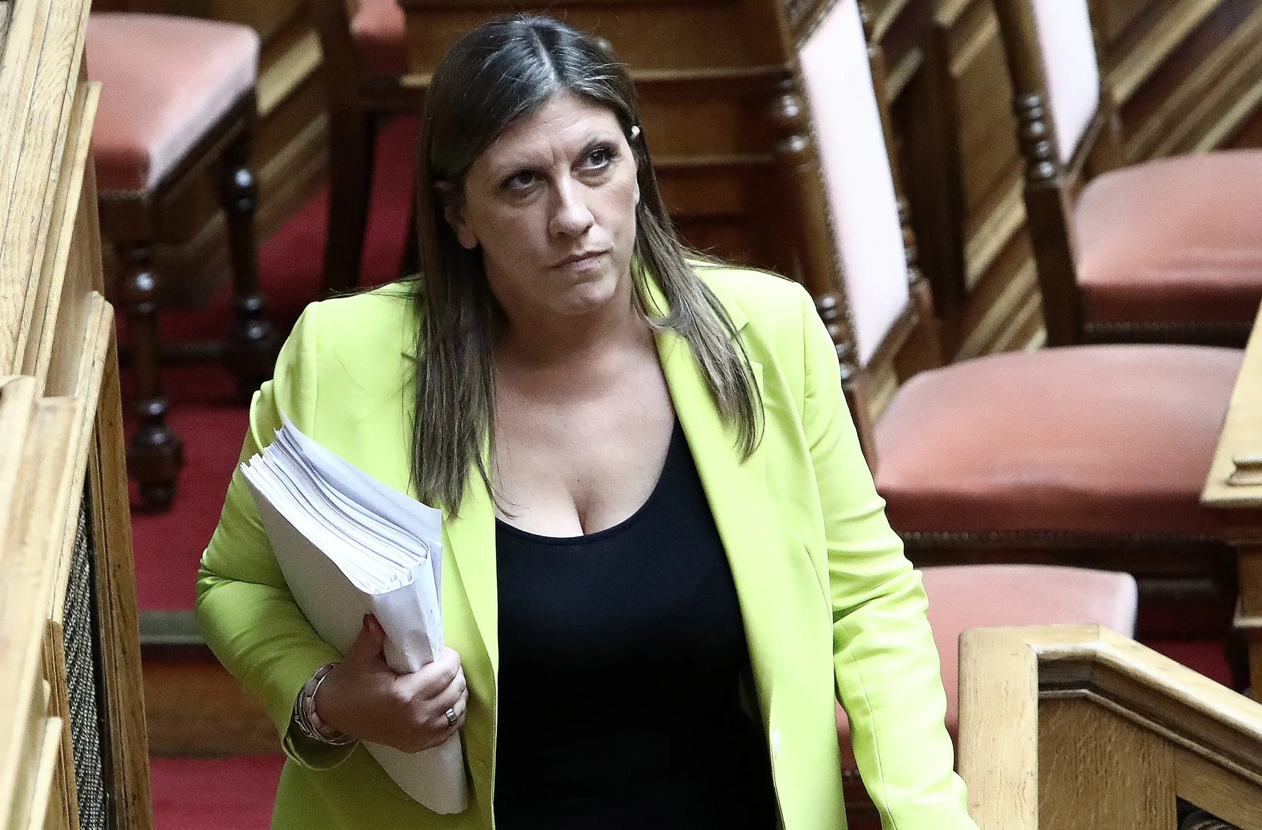 Η Ολομέλεια της Βουλής ψηφίζει την άρση ασυλίας