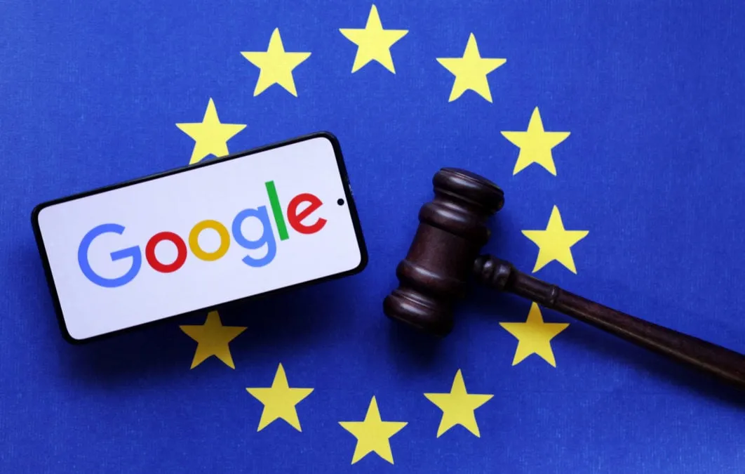Ευρωπαϊκή σημαία και στρατιωτικός εξοπλισμός συμβολίζουν το πρόγραμμα SAFE