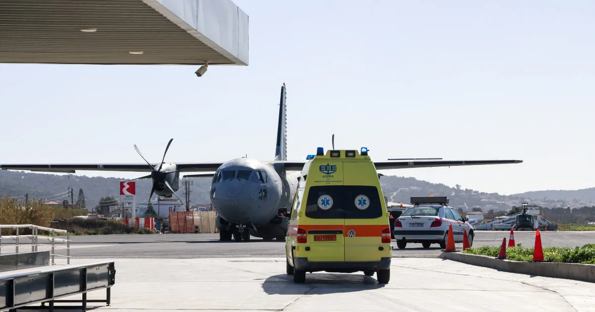 Ασθενοφόρο ΕΚΑΒ σε τροχαίο ατύχημα στο Ρέθυμνο