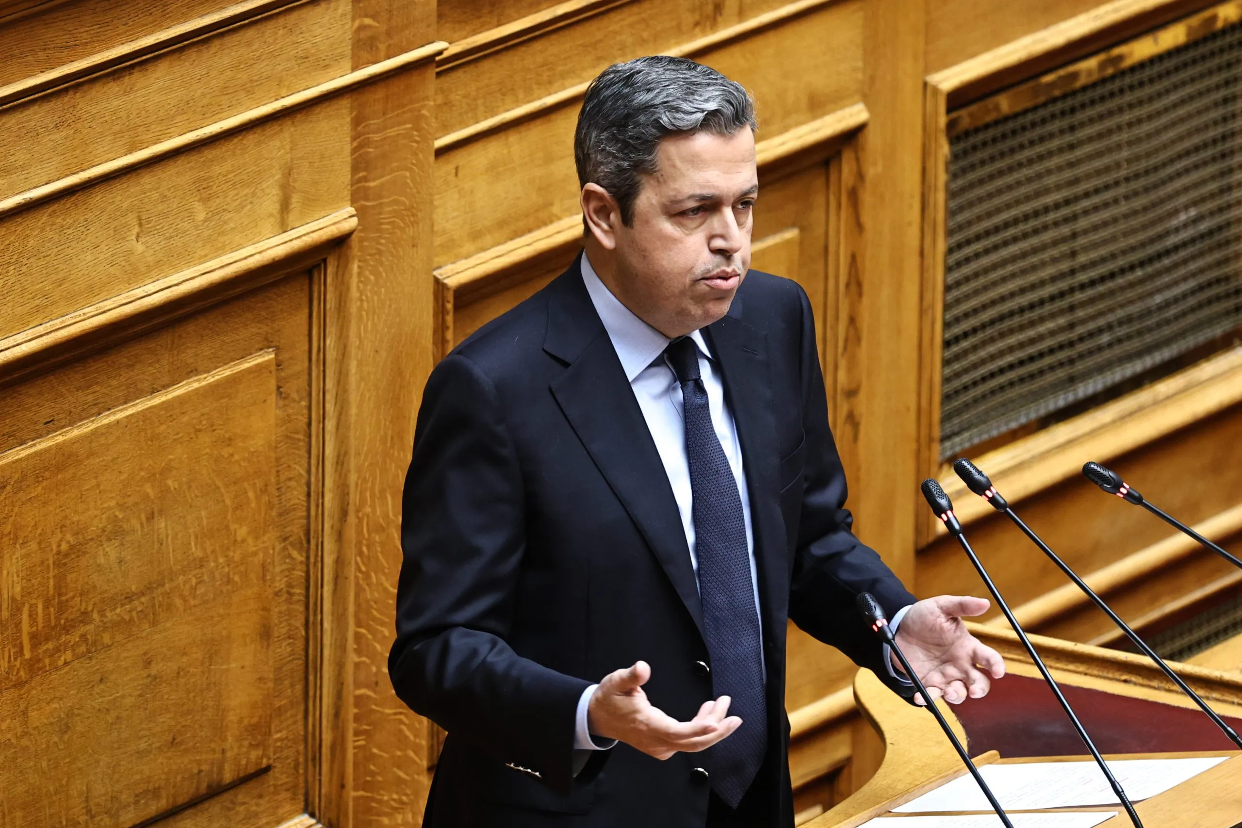 Ο Συμεών Κεδίκογλου δίπλα στον Αλέξη Τσίπρα