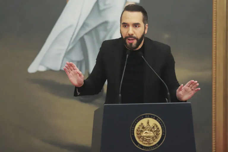 Ψηφοφόροι και κάλπες στο Ελ Σαλβαδόρ