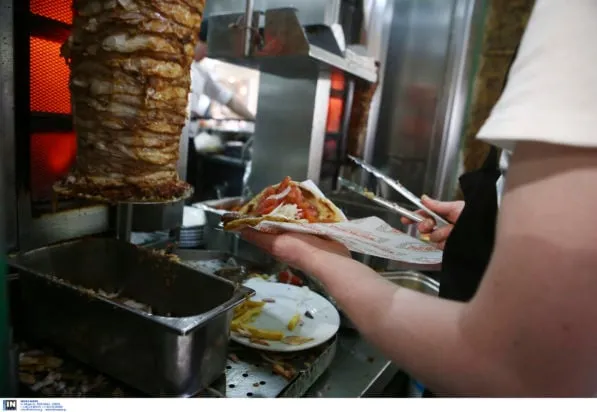 Ψητοπωλείο Μαγκάλι στο Περιστέρι κρούσματα σαλμονέλας