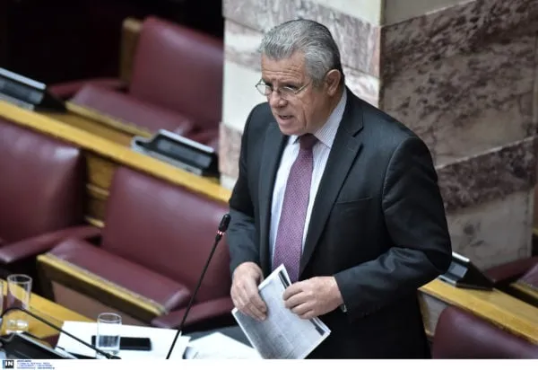 Ο Γιώργος Βλάχος σε ραδιοφωνική συνέντευξη