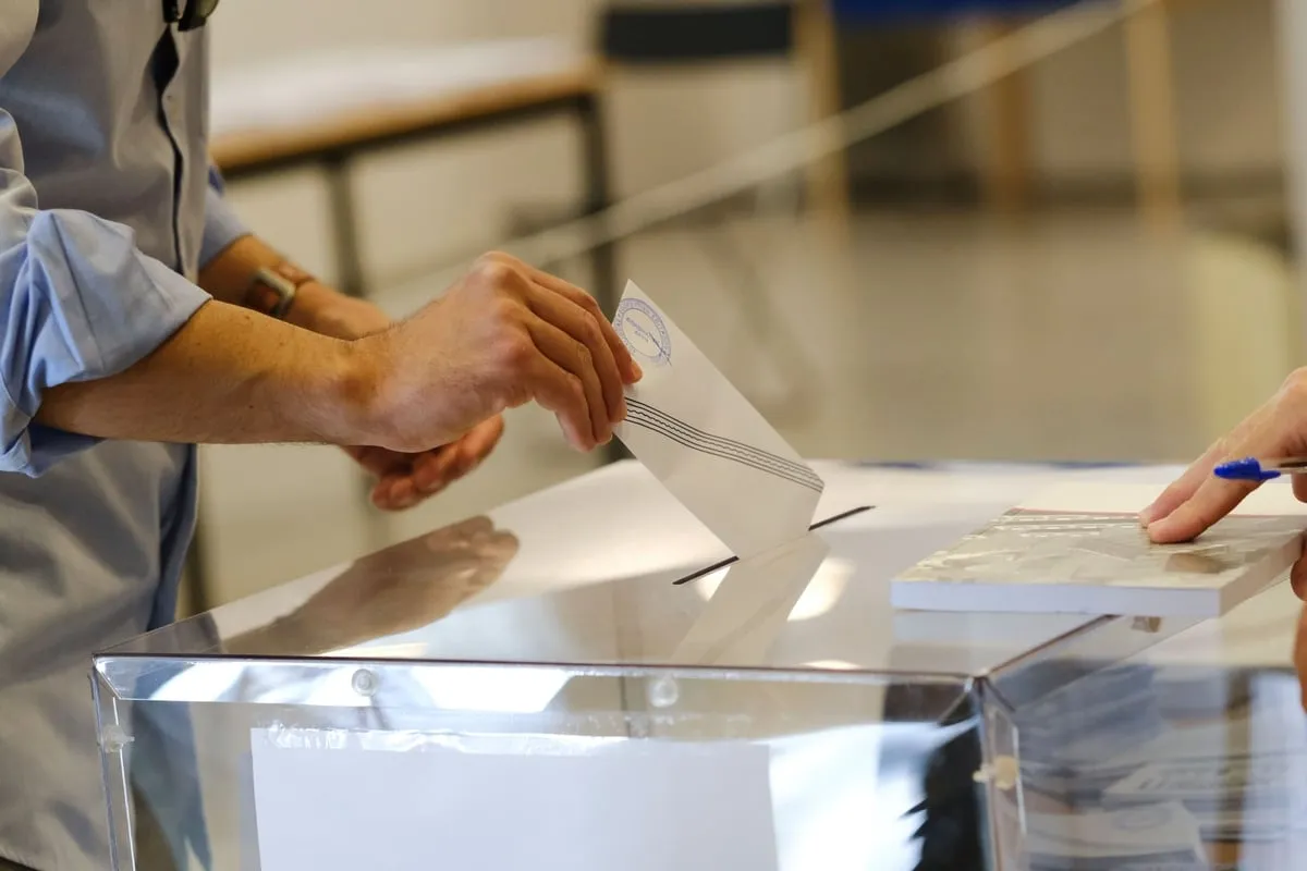 Ουρές σε ΑΤΜ τραπεζών κατά τα capital controls του 2015