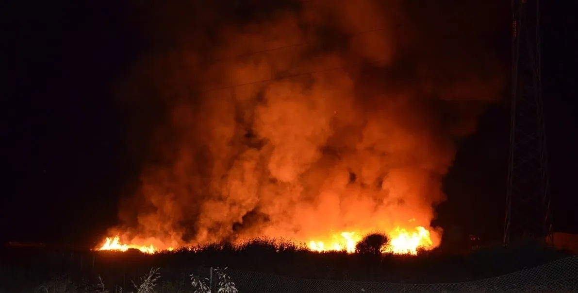 Πυρκαγιά σε επιχείρηση ανακύκλωσης στο Ομορφοχώρι Λάρισας