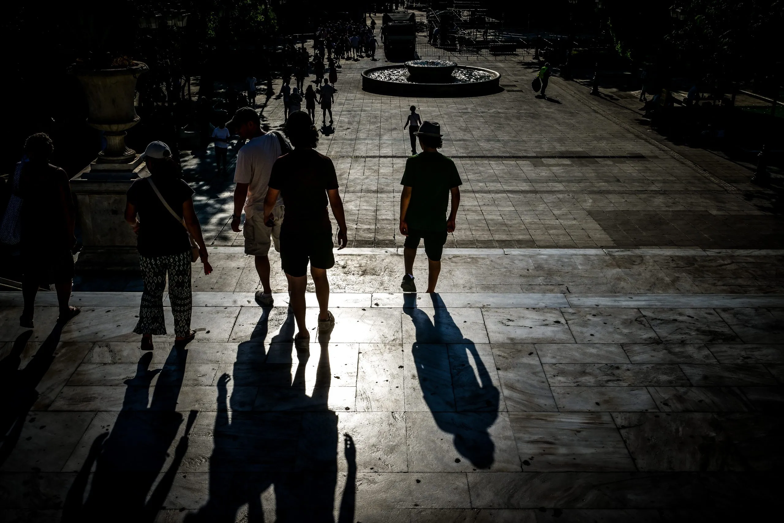 Εργαζόμενοι σε συνθήκες καύσωνα και υψηλής θερμοκρασίας