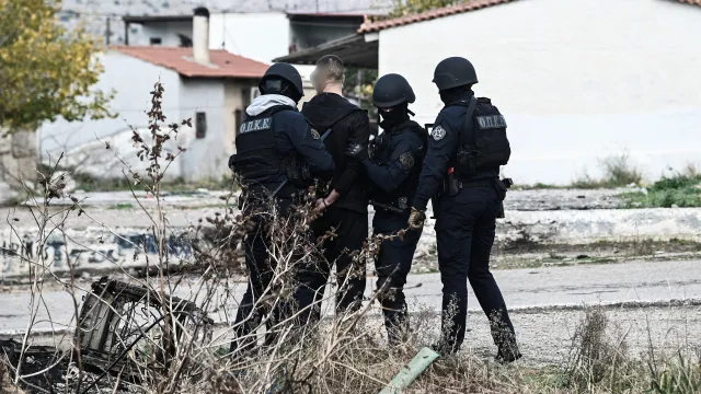 Περιπολικό της ΕΛ.ΑΣ. σε καταδίωξη στο Άργος