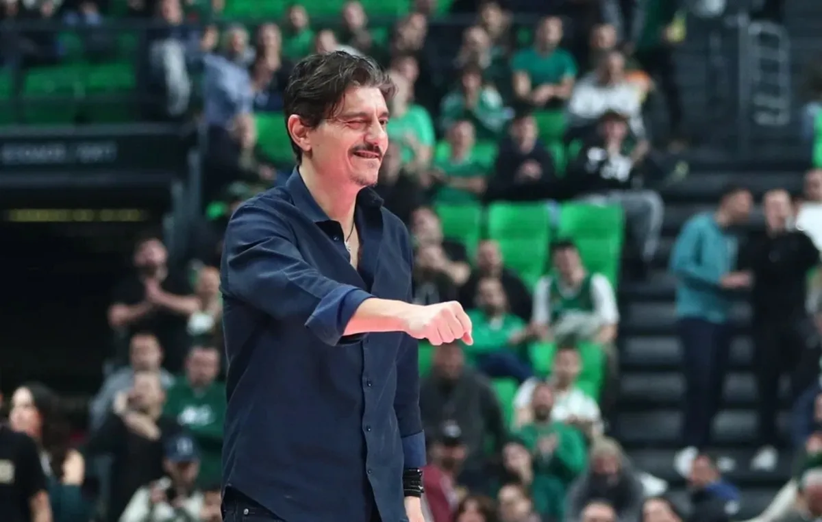 Ο Χουάντσο Ερνανγκόμεθ με τη φανέλα του Παναθηναϊκού