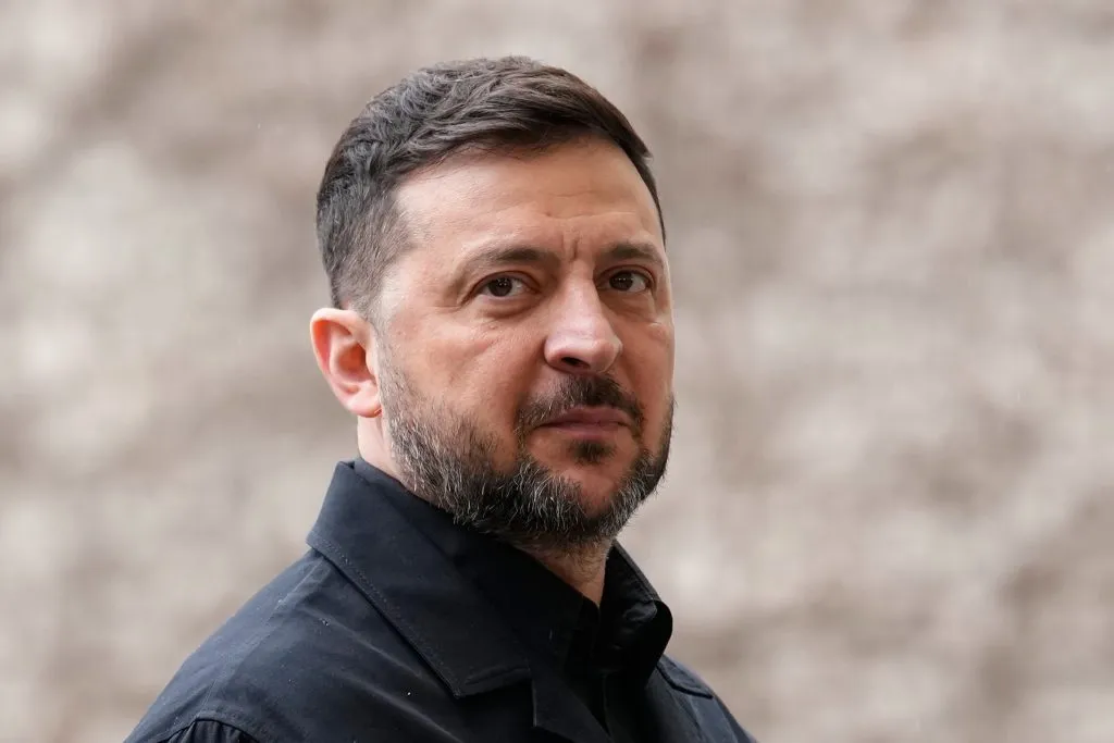 Ο Ζελένσκι σε νυχτερινό βίντεο μήνυμα για όπλα