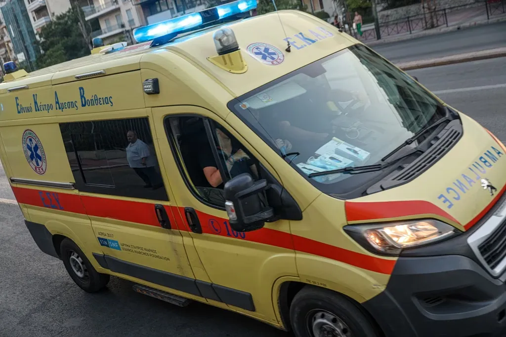Τροχαίο δυστύχημα με μοτοσικλέτα στην εθνική οδό Ρόδου