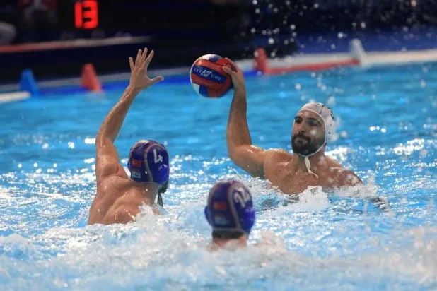 Παίκτες της Εθνικής πόλο ανδρών πανηγυρίζουν στο Σίδνεϊ