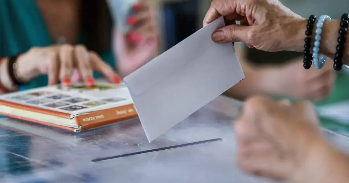 Κάλπη και ψηφοδέλτια δημοσκόπησης GPO για ΝΔ ΕΛΑΣ ΠΑΣΟΚ