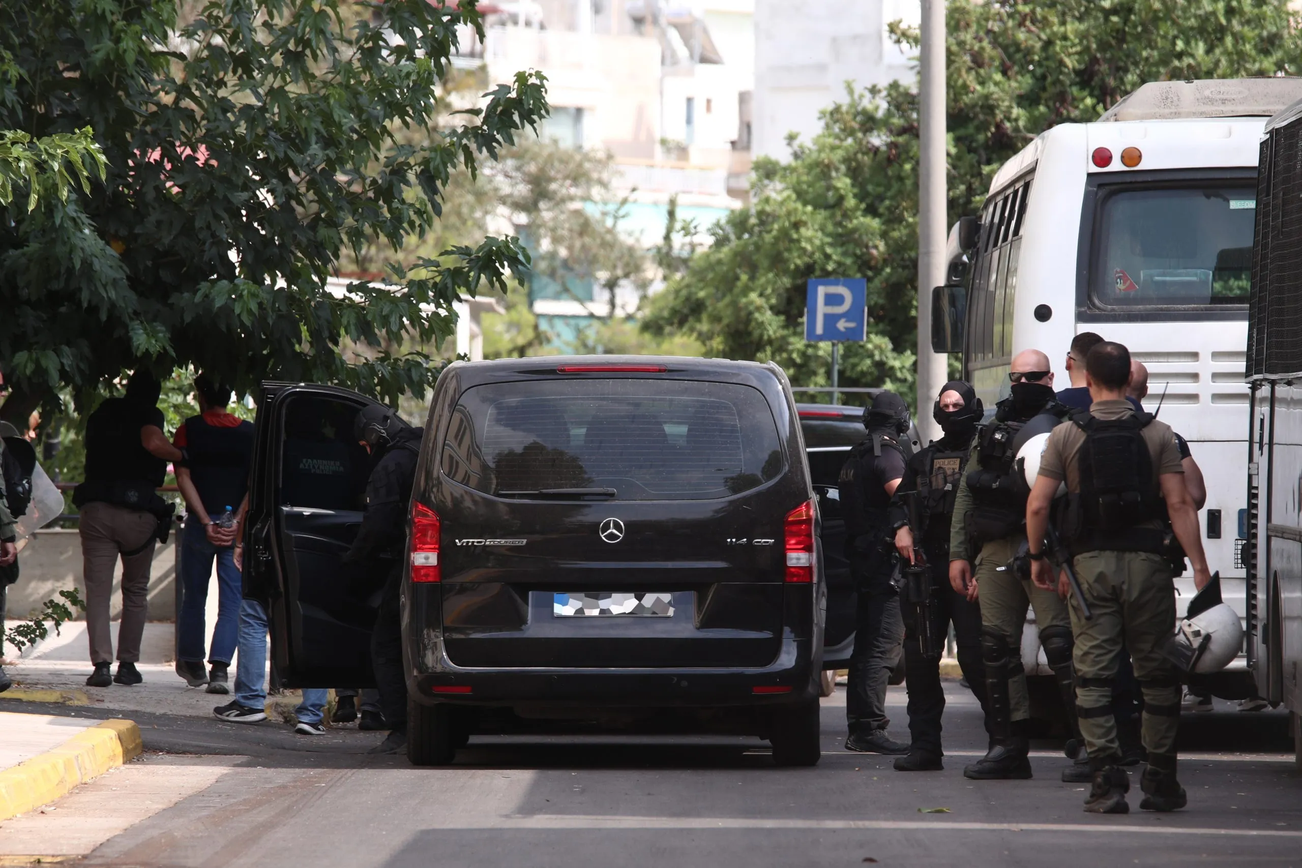 Αστυνομική έρευνα στην υπόθεση εμπρησμού Marfin