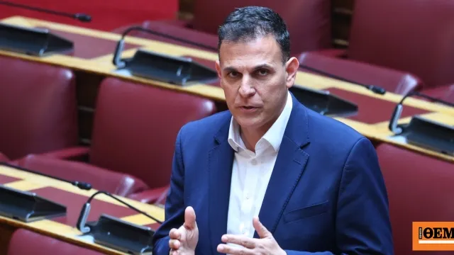 Ο Γιώργος Καραμέρος ανακοινώνει την παραίτησή του από τον ΣΥΡΙΖΑ