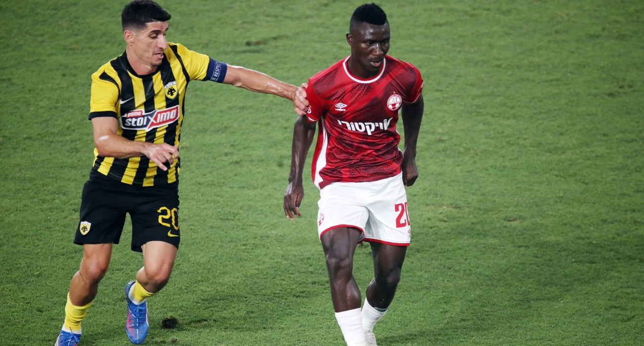 Λογότυπα ΑΕΚ BC και Superbet σε χορηγική συμφωνία