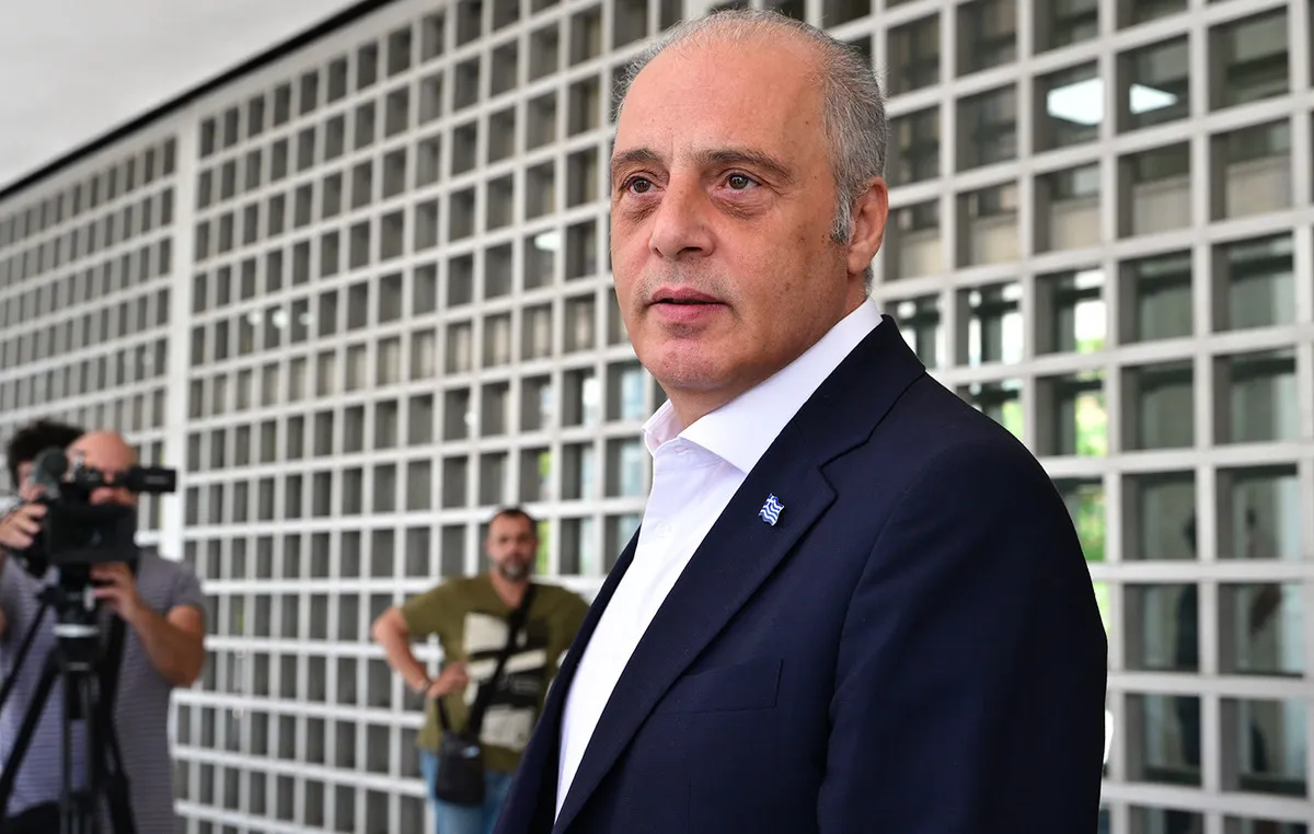 Ο Κυριάκος Βελόπουλος καταθέτει μηνυτήρια αναφορά στον Άρειο Πάγο