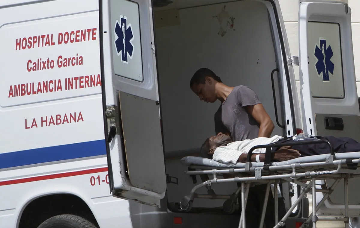 Κουβανός γιατρός σε ιατρική αποστολή στο εξωτερικό