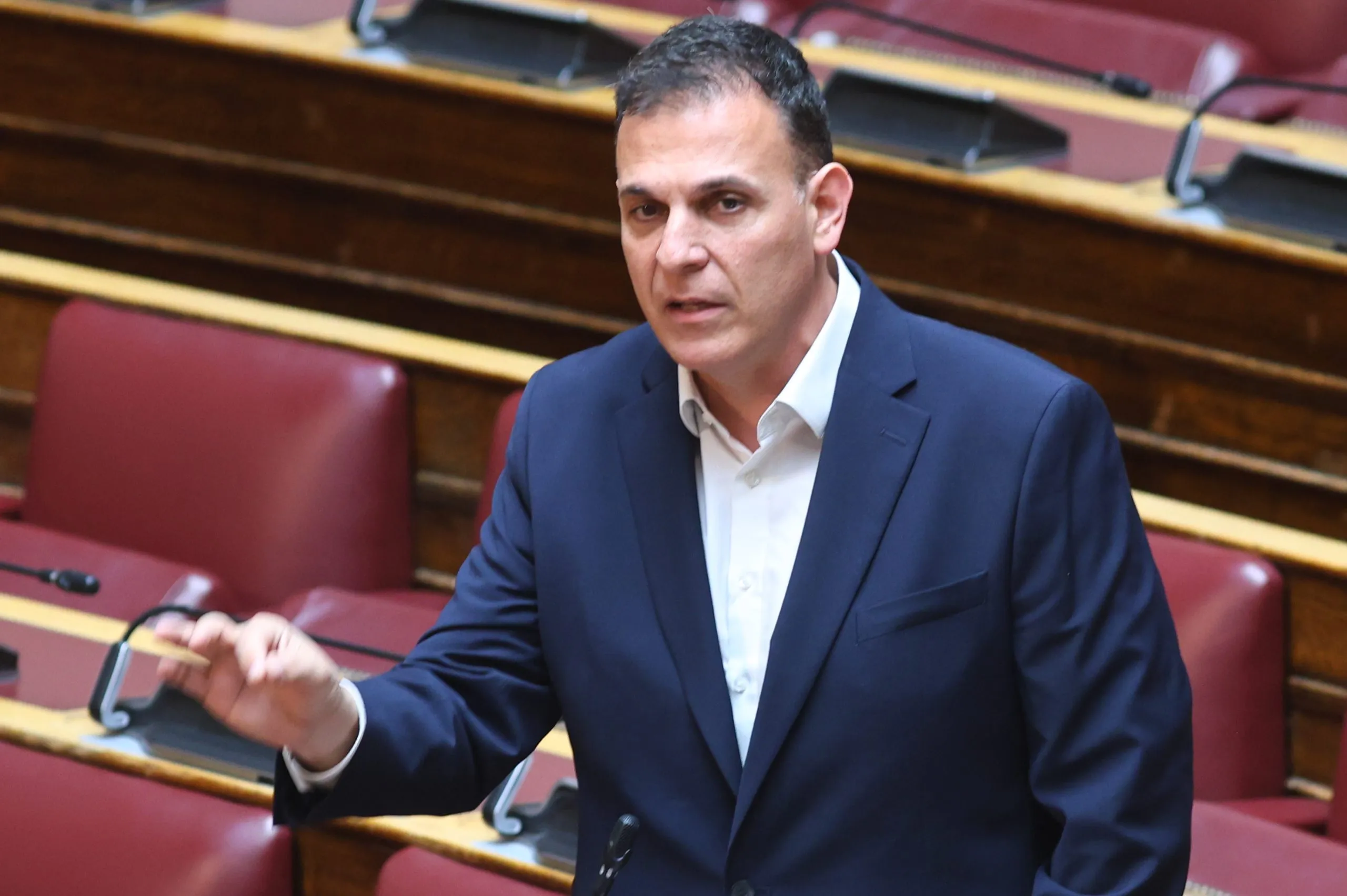 Ο Γιώργος Καραμέρος βουλευτής ΣΥΡΙΖΑ παραίτηση