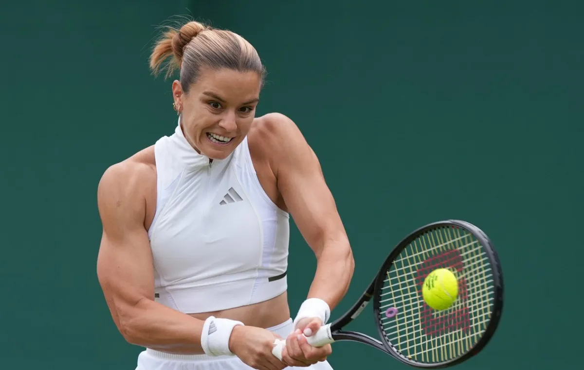 Η Μαρία Σάκκαρη πανηγυρίζει πρόκριση στο Wimbledon