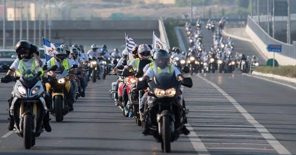 Κύπριοι μοτοσικλετιστές στο λιμάνι της Ρόδου