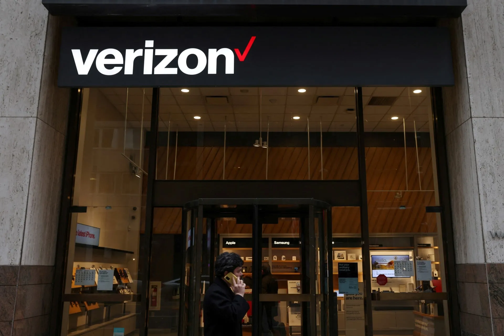 Η Verizon σε συμφωνία με τη Google αξίας 1 δισ. δολαρίων
