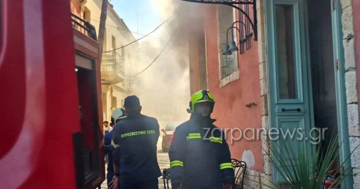 Πυροσβέστες σε εστιατόριο στο Ενετικό Λιμάνι Χανίων