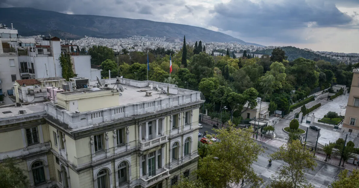 Αστυνομικός αποκλεισμός στην οδό Ακαδημίας στην Αθήνα