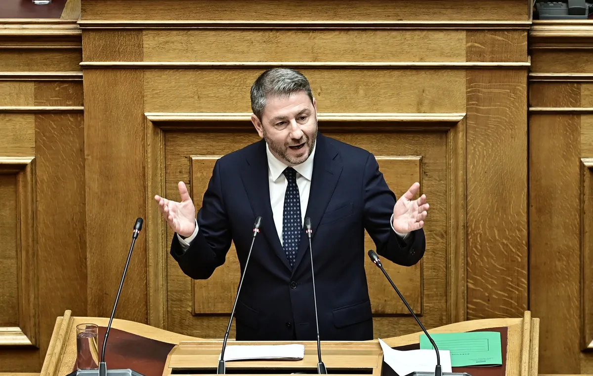 Βουλή των Ελλήνων κατά τη συζήτηση συνταγματικής αναθεώρησης