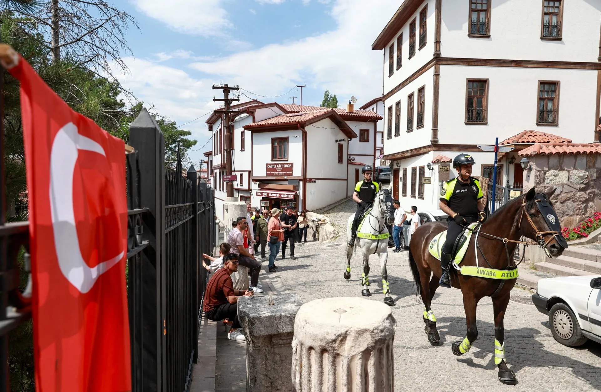 Οθόνη υπολογιστή με μήνυμα κυβερνοεπίθεσης στον ΕΦΕΤ