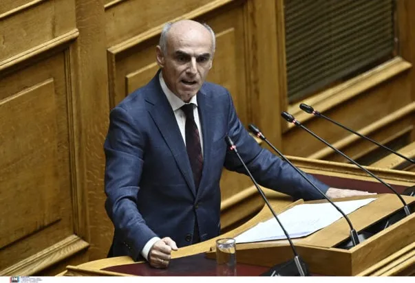 Ο βουλευτής Γιώργος Γαβρήλος αποχωρεί από τον ΣΥΡΙΖΑ