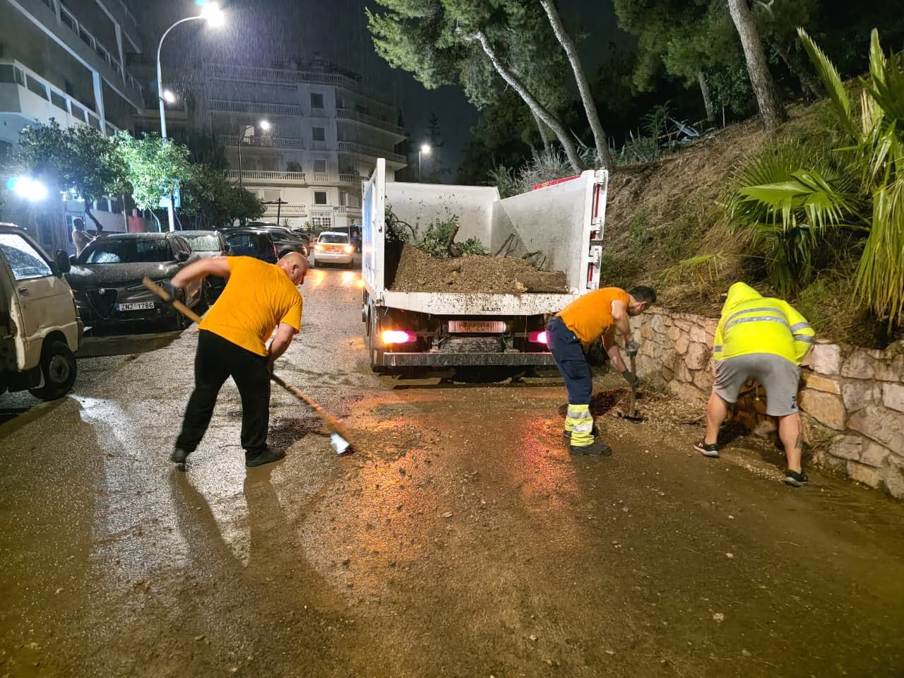 Κακοκαιρία και βροχή στην Ακρόπολη Αθηνών