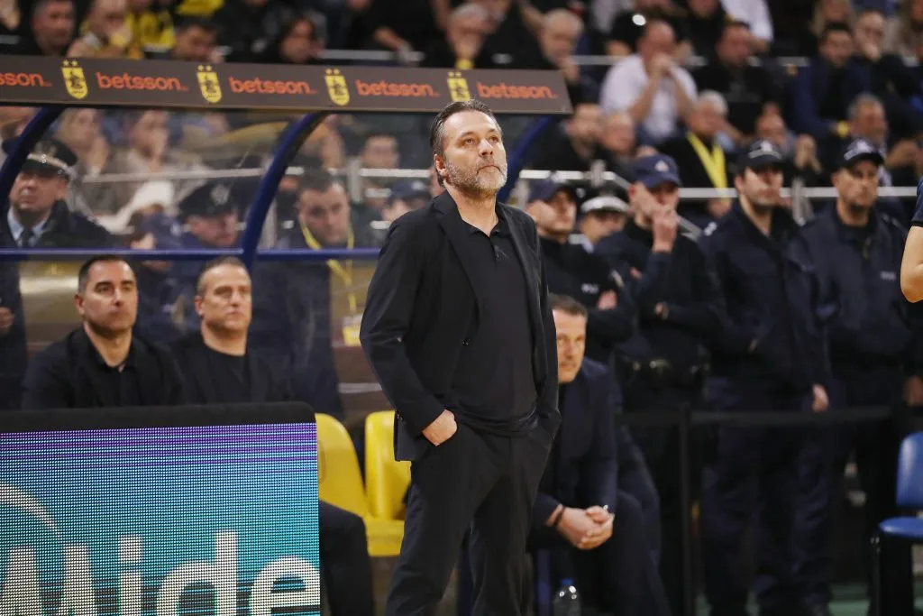 Ο Παύλος Παντελίδης τραυματισμένος σε φιλικό αγώνα
