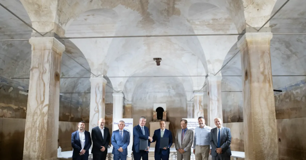 Το ΥΠΕΝ σε συμφωνία με την ΕΤΕπ για νερό και ενέργεια