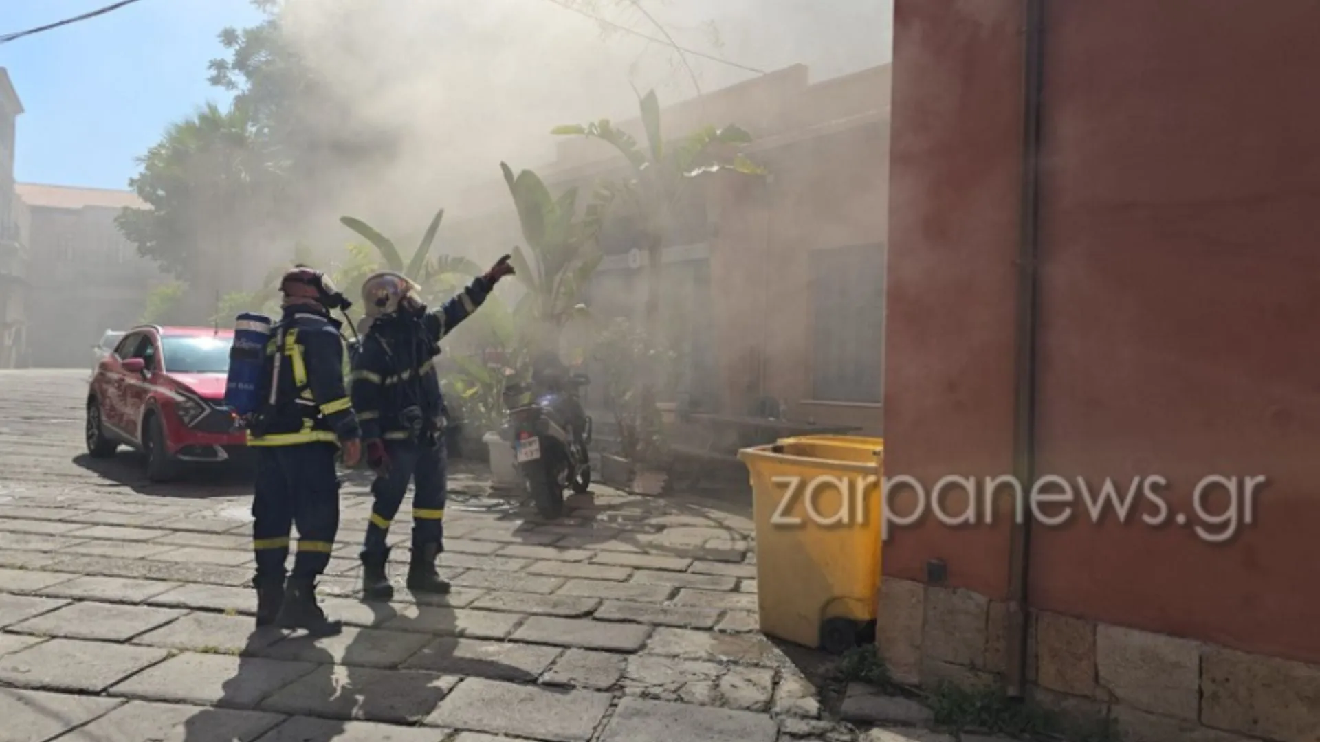 Πυροσβέστες σε εστιατόριο στο Ενετικό Λιμάνι Χανίων