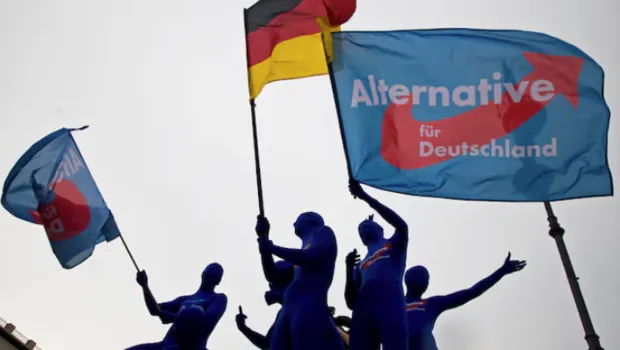 Υποστηρικτές της AfD σε πολιτική συγκέντρωση στη Γερμανία