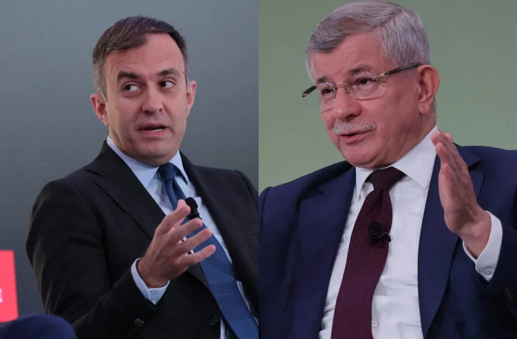 Χατζηβασιλείου και Νταβούτογλου σε κόντρα για το Κυπριακό