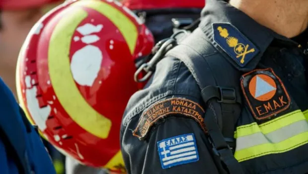 Πυροσβέστες σε επιχείρηση διάσωσης στο φαράγγι Τρύφου Βόνιτσα