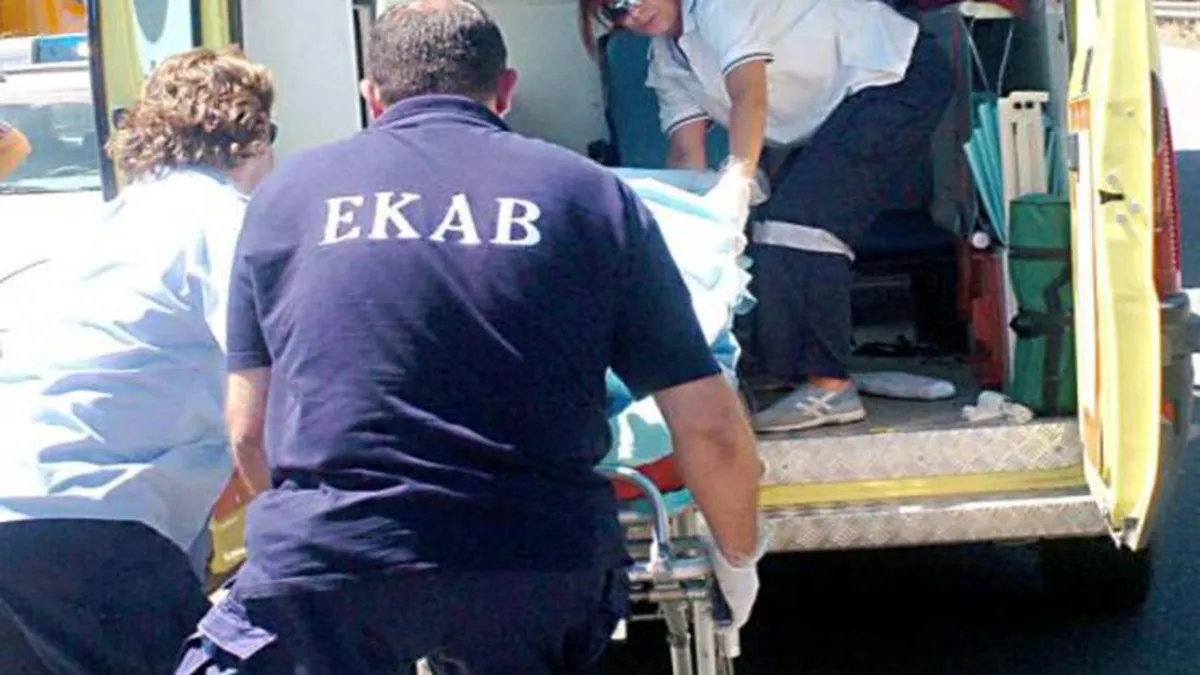 Στάση ΚΤΕΛ λεωφορείου στον Ανισαρά Χερσονήσου Κρήτη