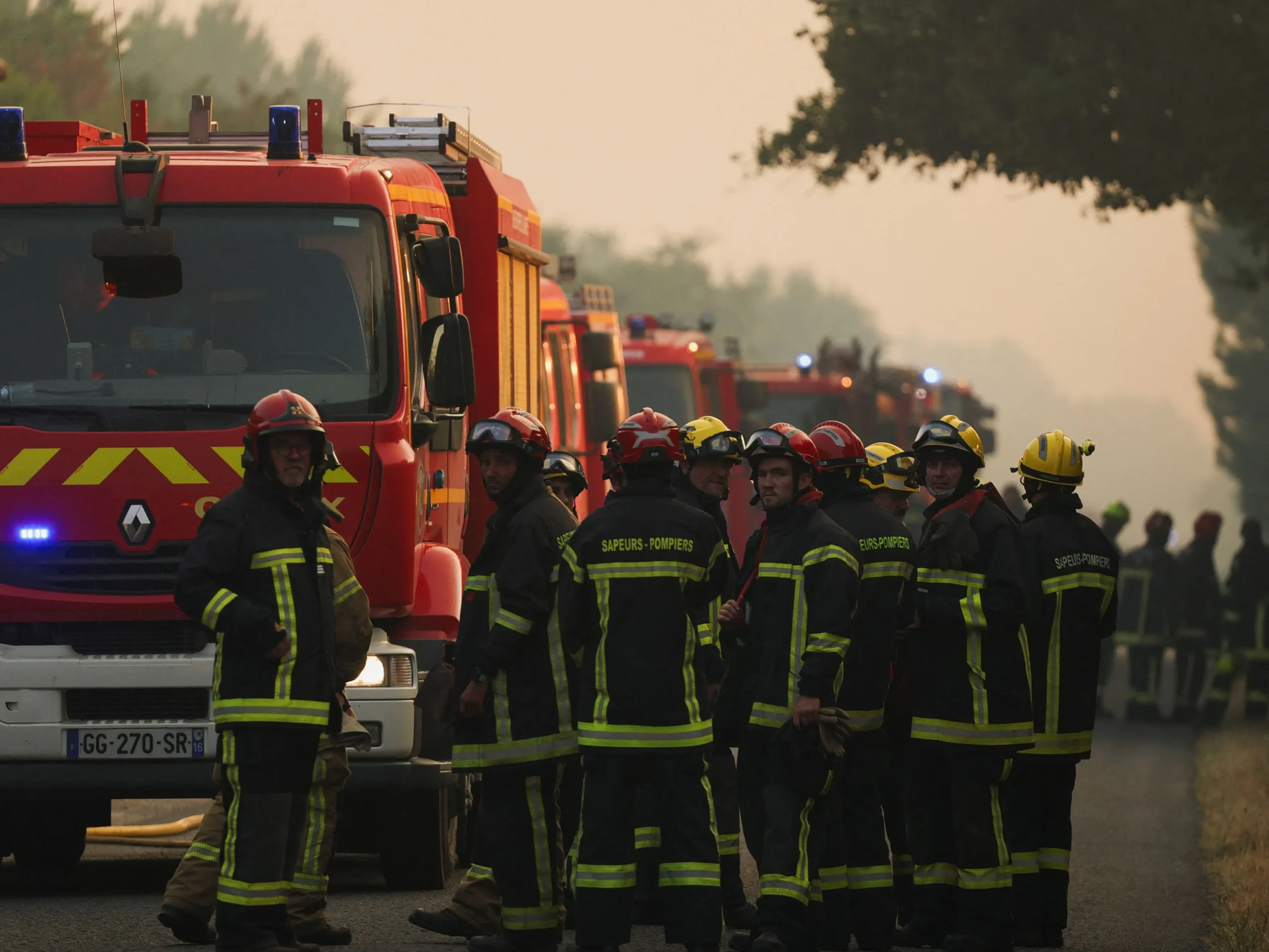 Πυρκαγιά και καπνός κατά τον καύσωνα στην Ευρώπη