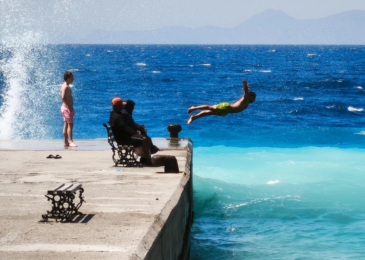 θερμόμετρο δείχνει υψηλή θερμοκρασία καύσωνα στην Ελλάδα