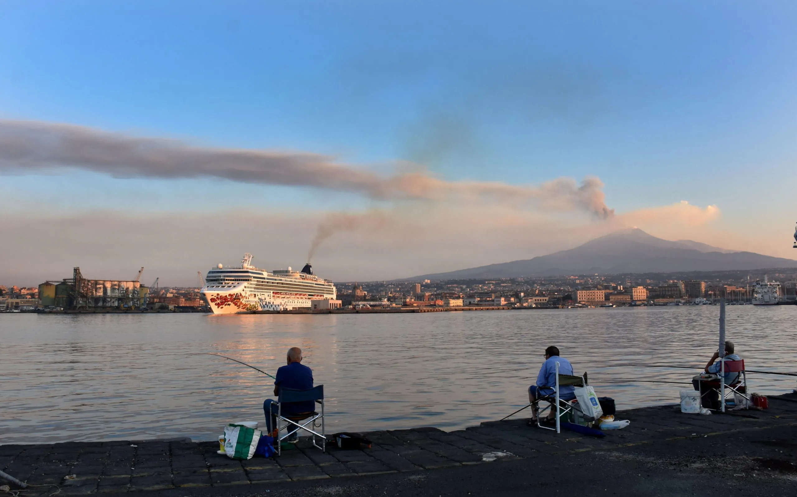 Νέφος ηφαιστειακής τέφρας πάνω από αεροδρόμιο Μάλτας