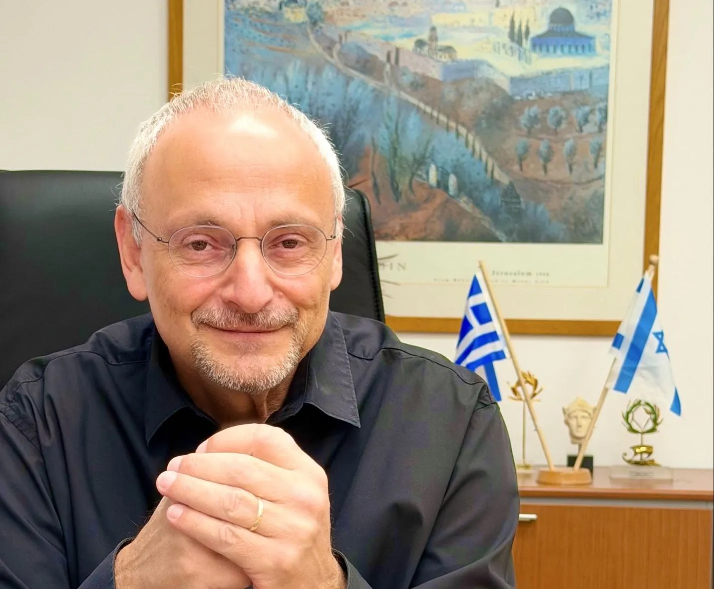 Ο πρέσβης του Ισραήλ Νόαμ Κατζ αποχαιρετά την Αθήνα