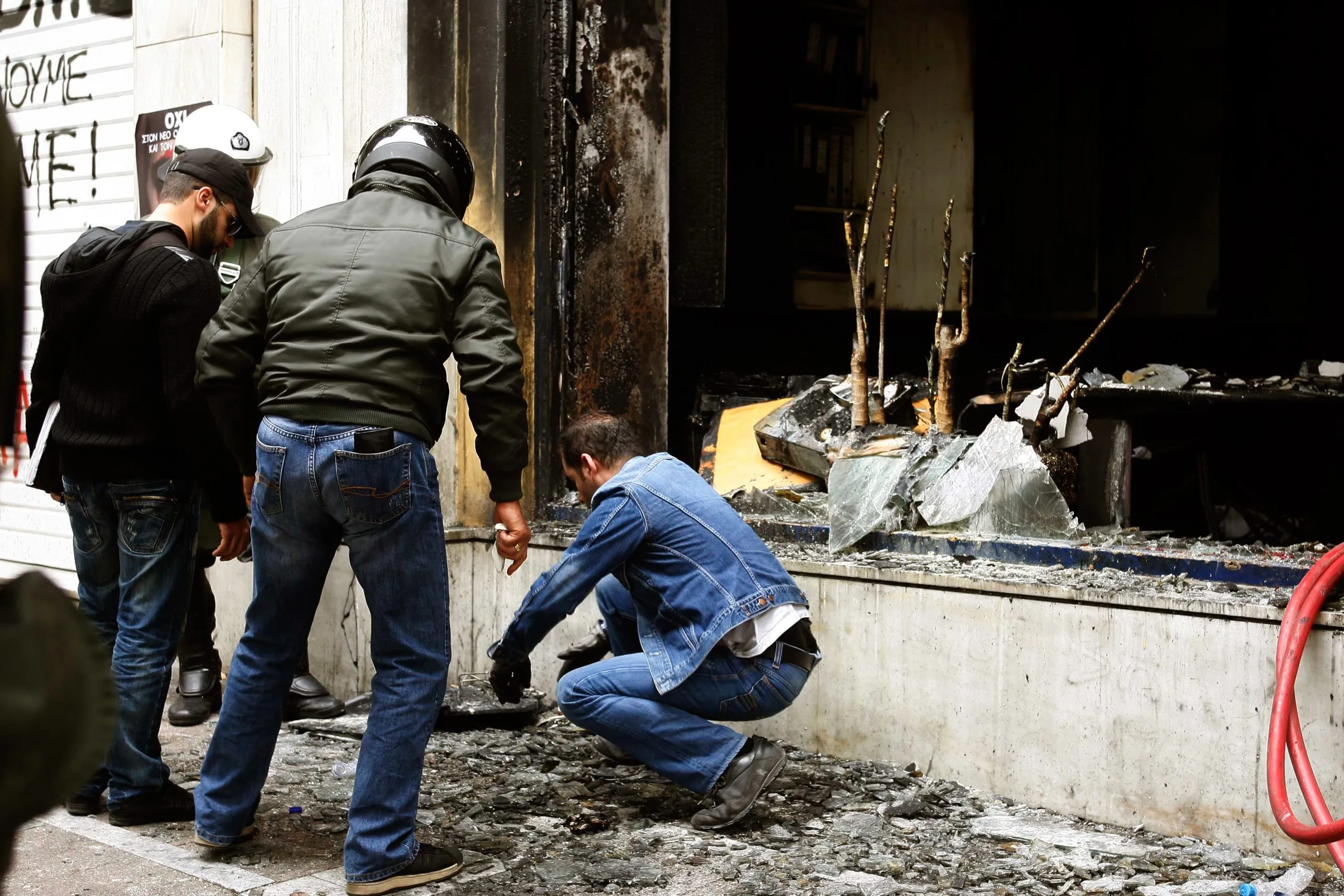 46χρονη κατηγορούμενη έκδοση Marfin στο αεροδρόμιο Αθήνας