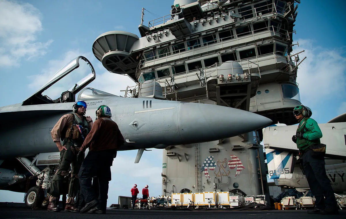 Αεροπλανοφόρο USS George Washington στη Μέση Ανατολή